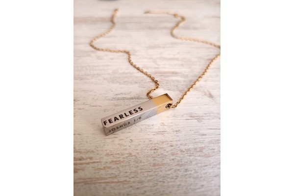 FEARLESS VERTICAL BAR NECKLACE ayatonline