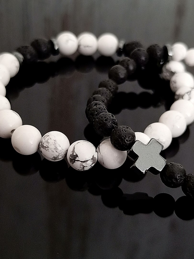 WHITE BLACK BEAD CROSS DOUBLE LINE BRACELET 