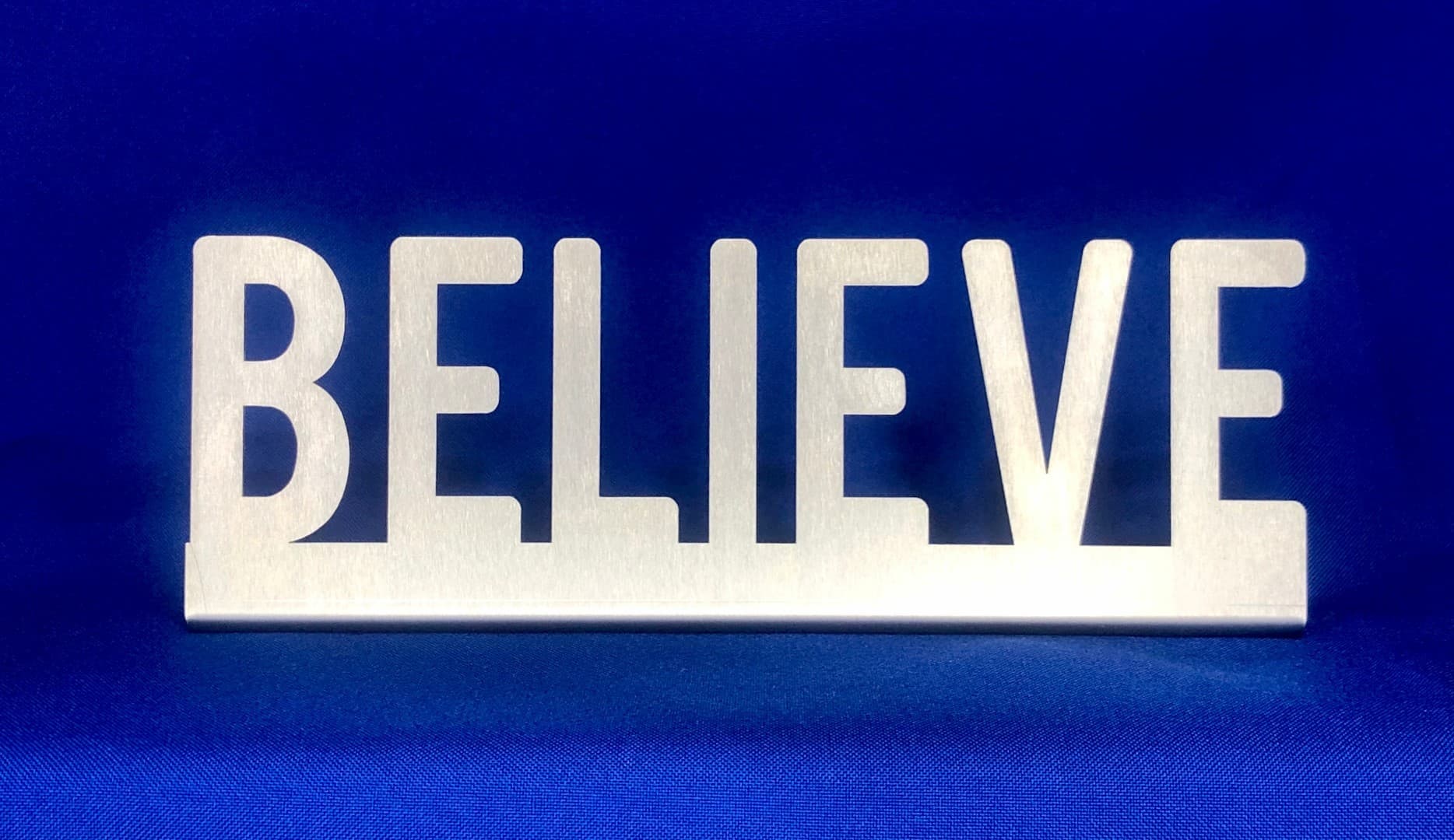 BELIEVE ST 20 CM