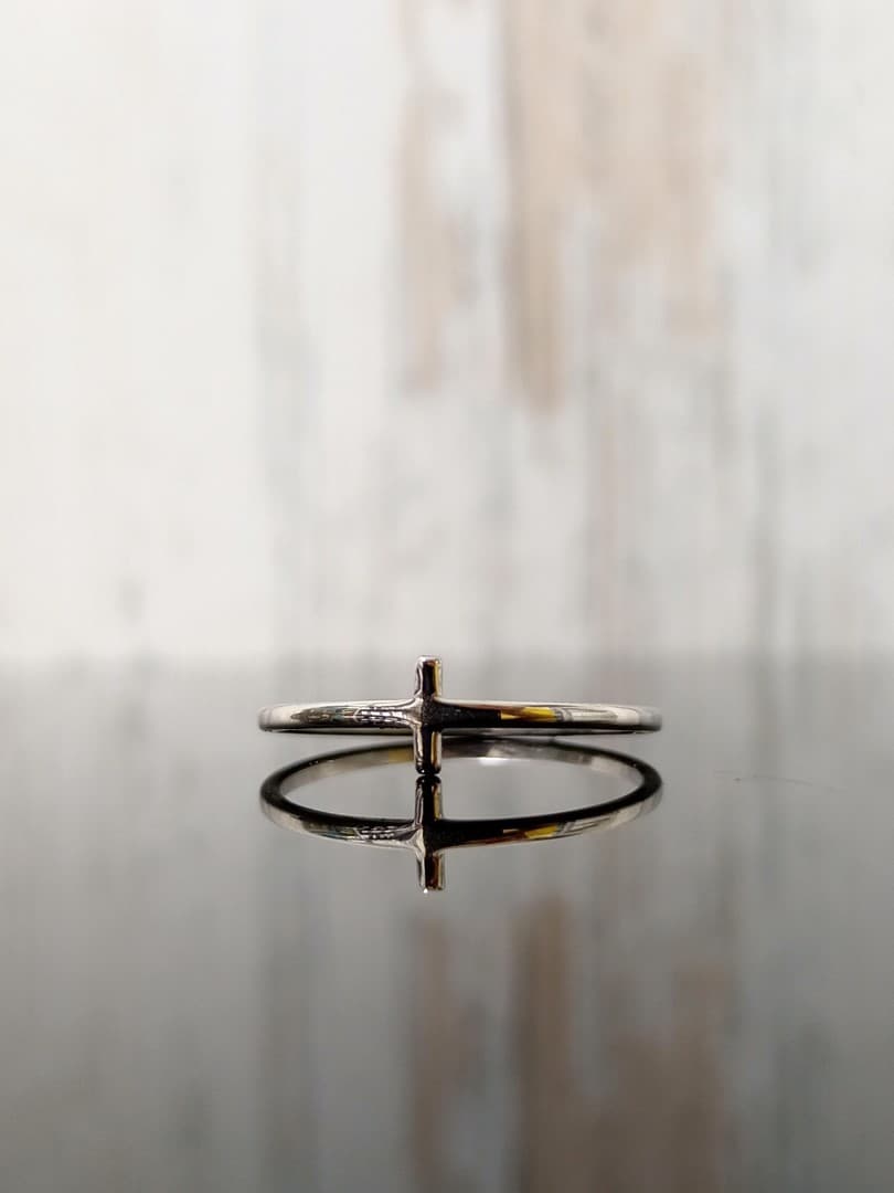 SMALL CROSS THIN RING - 5