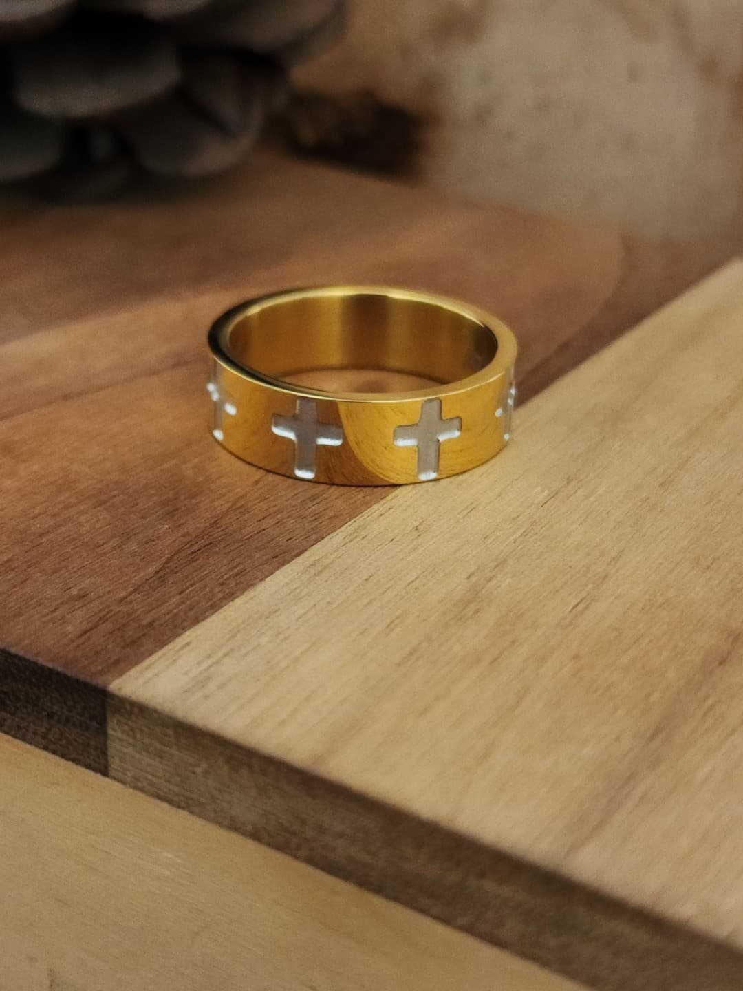 SILVER CROSS GOLD RING - 1