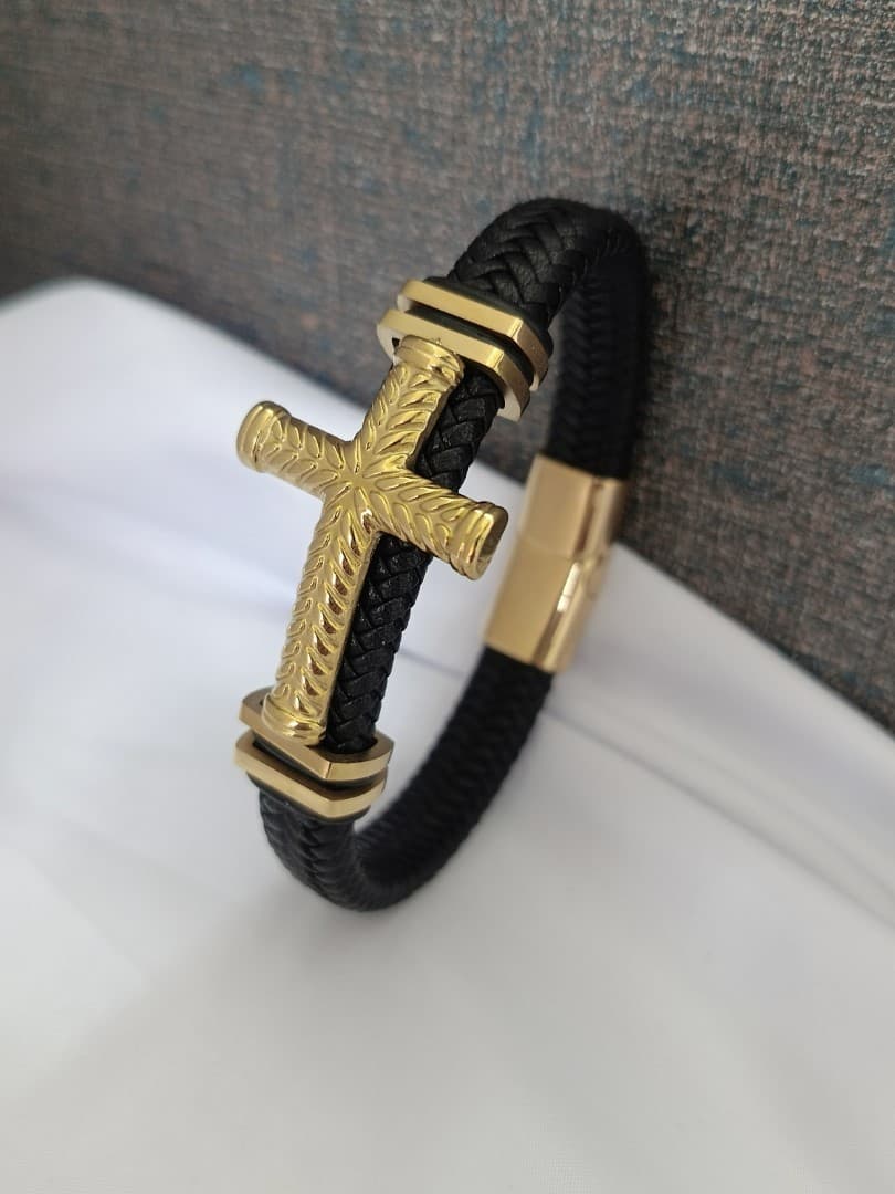 GOLD BIG CROSS SINGLE LAP BLACK LEATHER BRACELET - 2