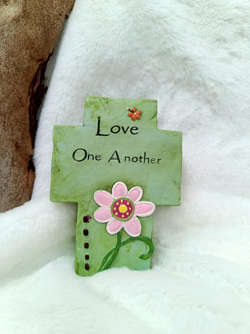 LOVE ONE ANOTHER TABLETOP CROSS CEMENT - 2