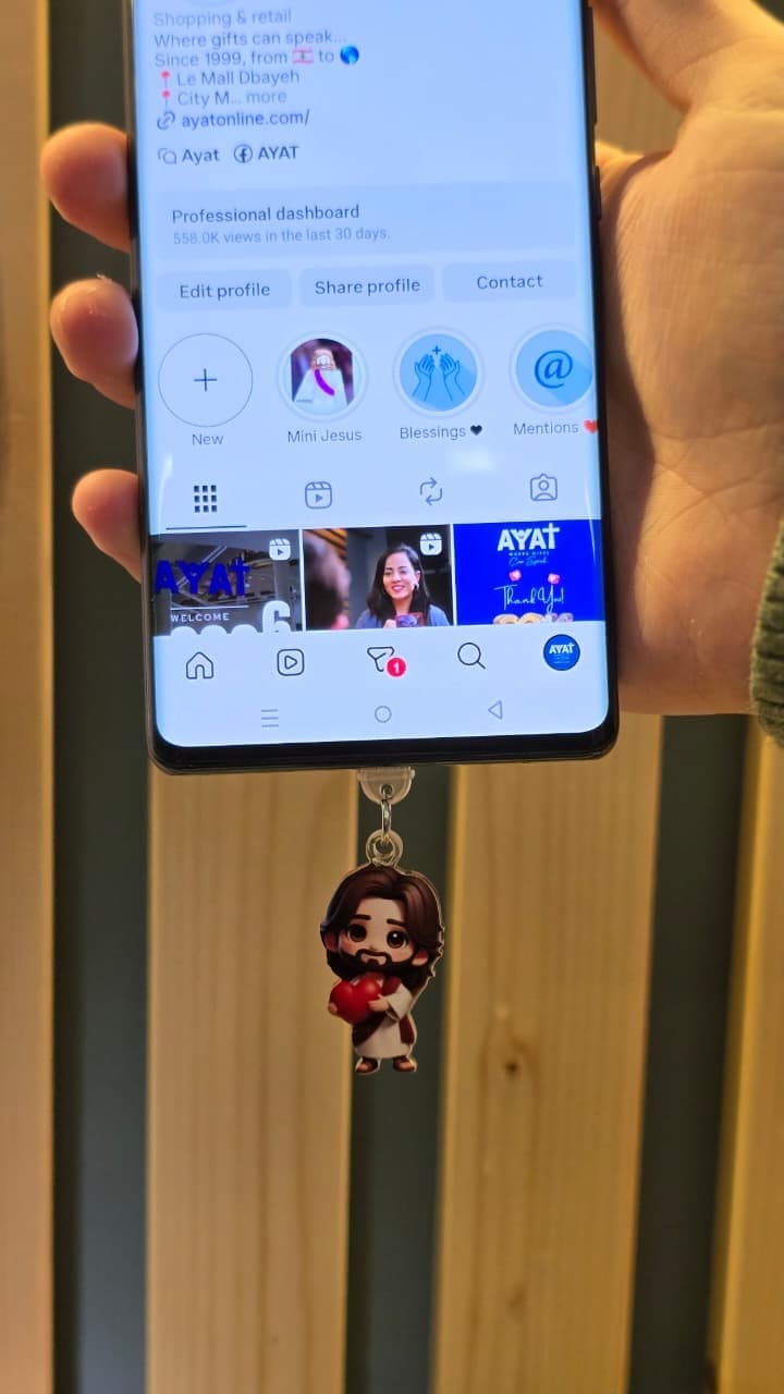 JESUS HEART MOBILE PLUG TYPE C - 3