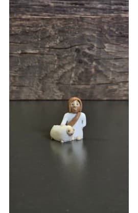 THE GOOD SHEPHERD MINI FIGURINE thumbnail 2