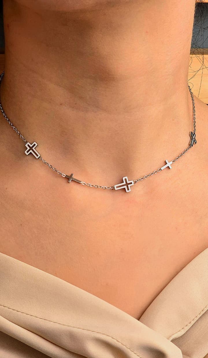 5 CROSSES NECKLACE