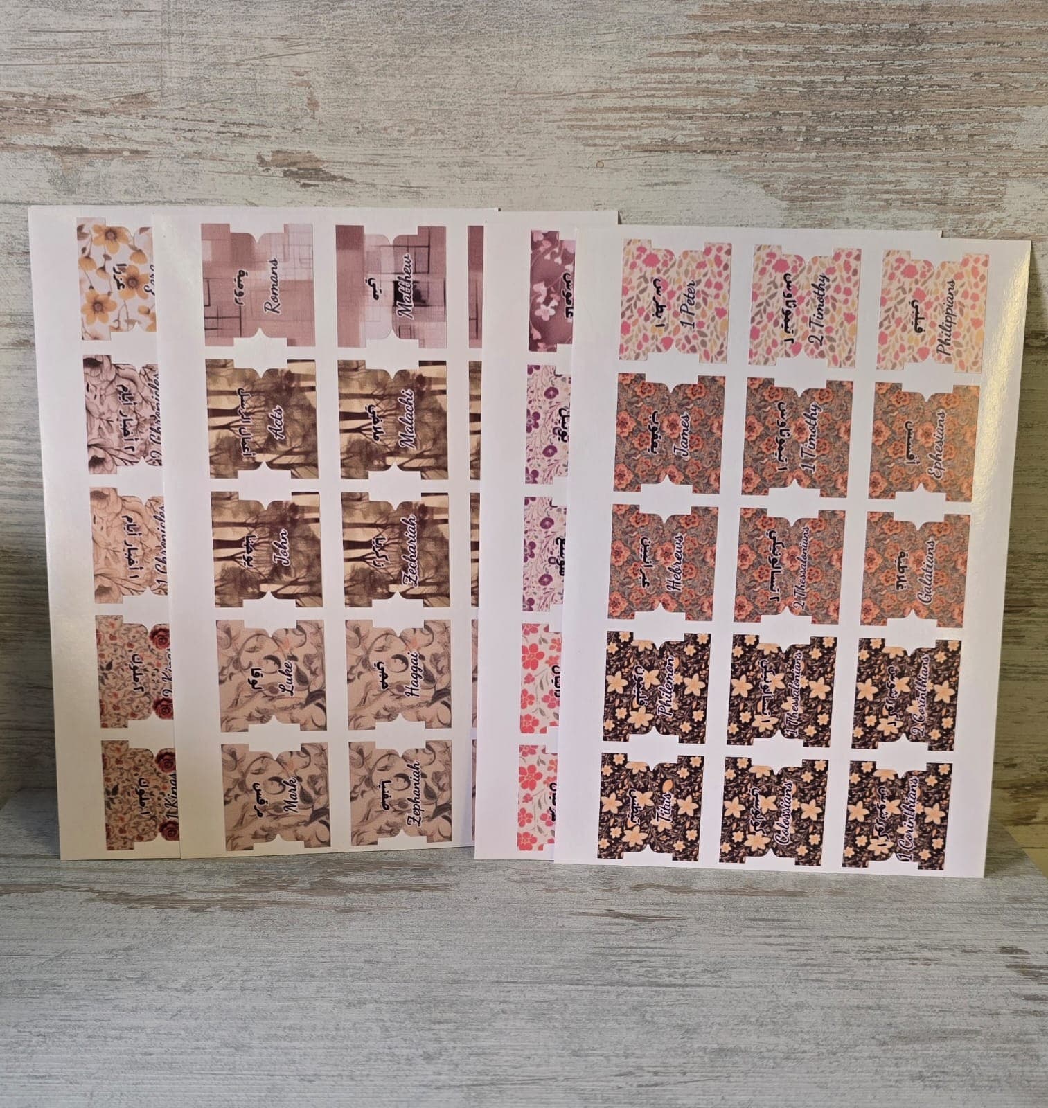 BIBLE TABS ENGLISH ARABIC FLOWERS - 2