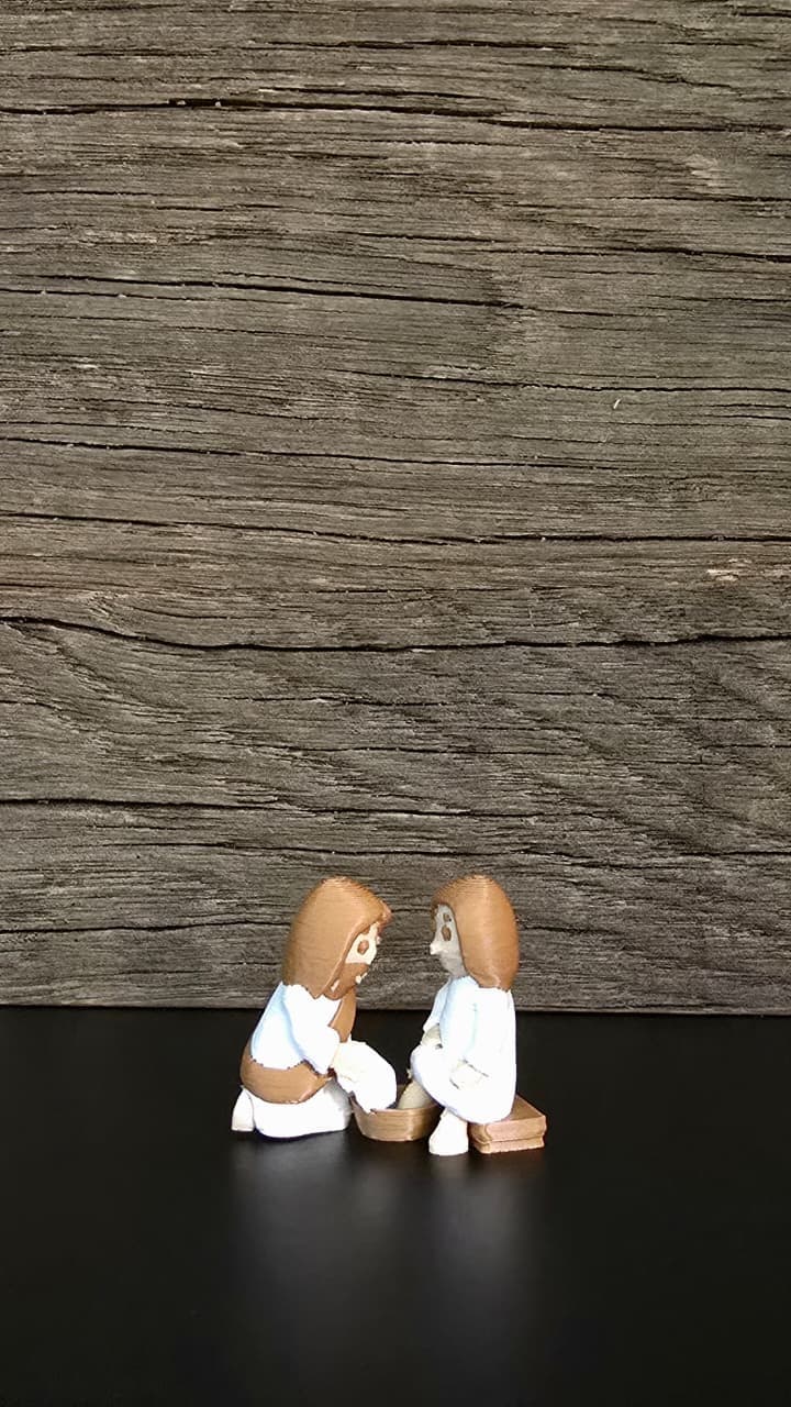 THE HUMBLE SERVANT MINI FIGURINE - 2