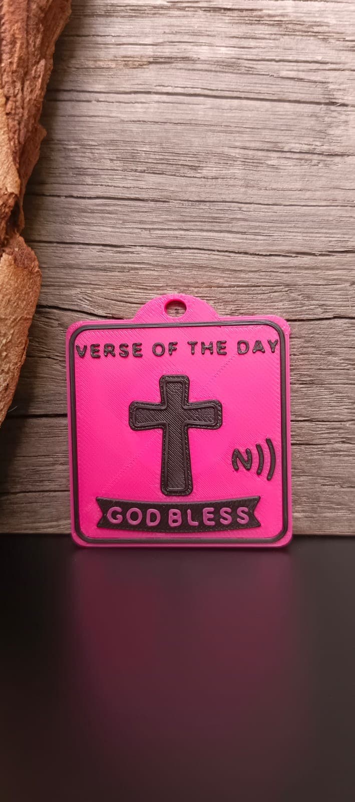 NFC TAG FUSHIA EN/AR - 1
