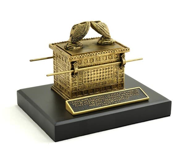 Sculpture Of Faith Ark Of Covenant - 1