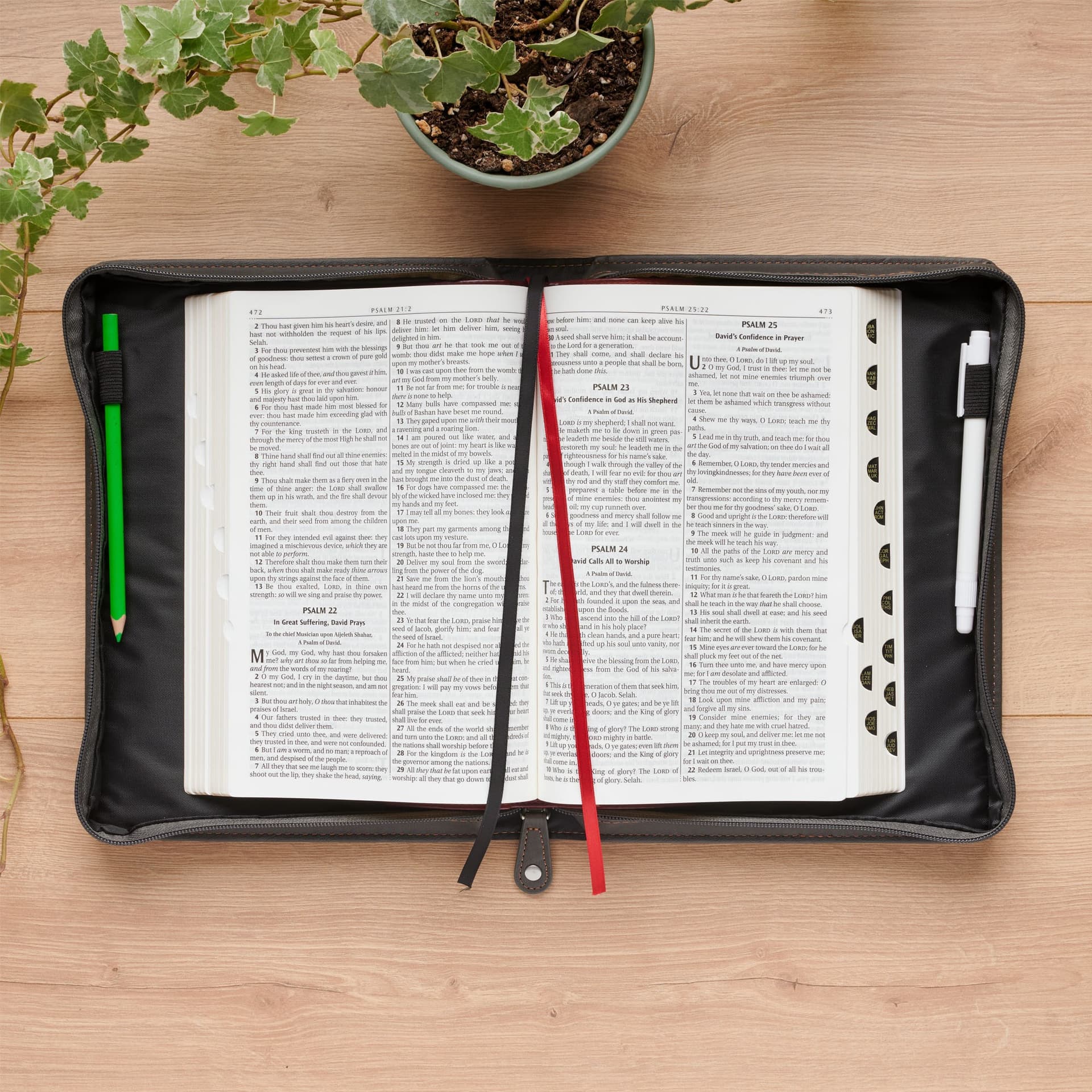 BIBLE COVER CLASSIC GRAY BE STRONG AND COURAGEOUS JOSH 1:9 - 5