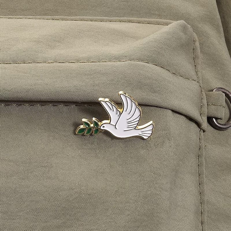 WHITE DOVE PEACE METAL PIN - 2