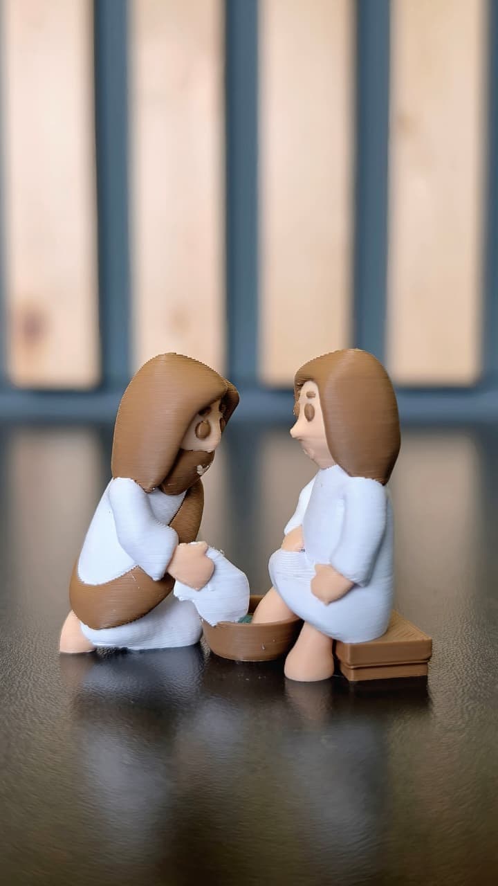 THE HUMBLE SERVANT FIGURINE - 1