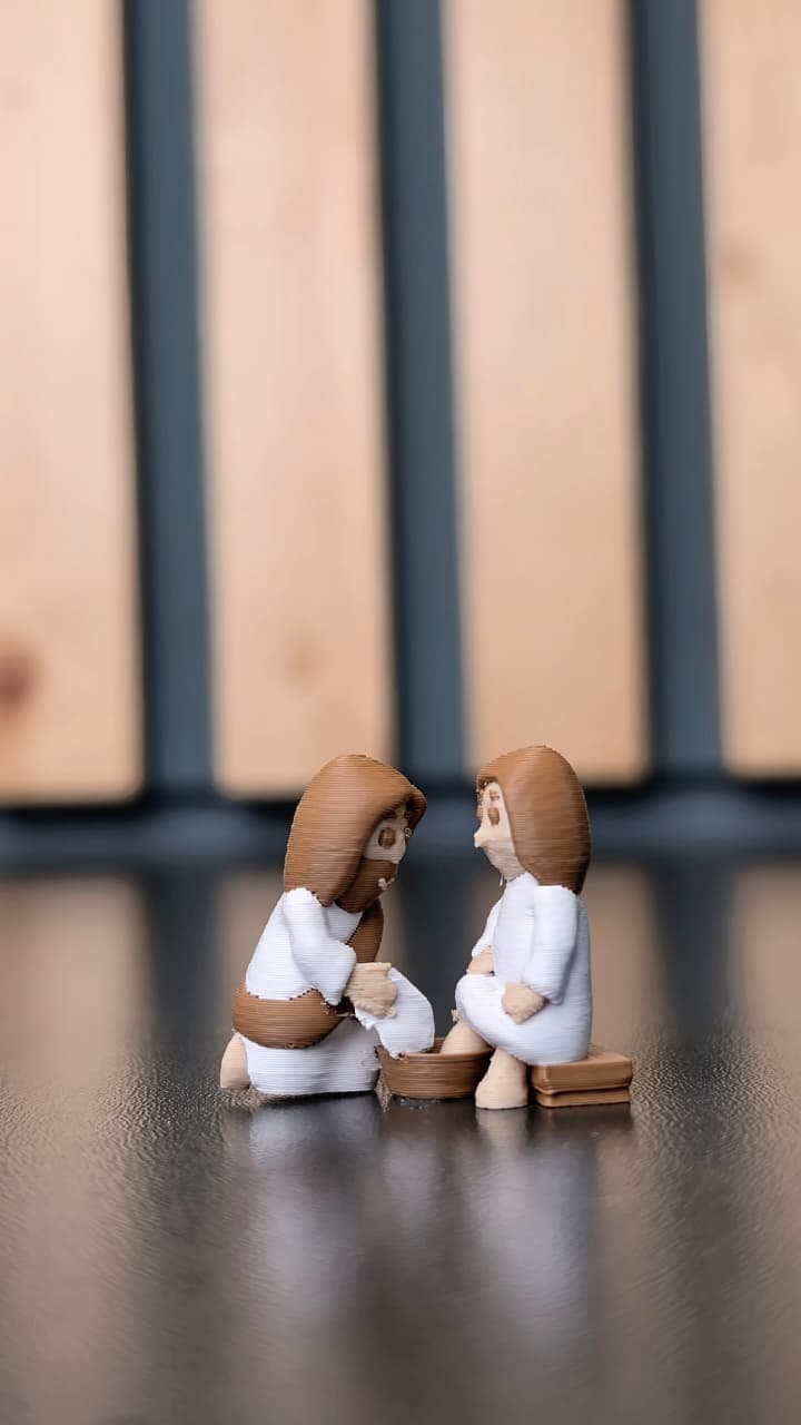 THE HUMBLE SERVANT MINI FIGURINE - 1