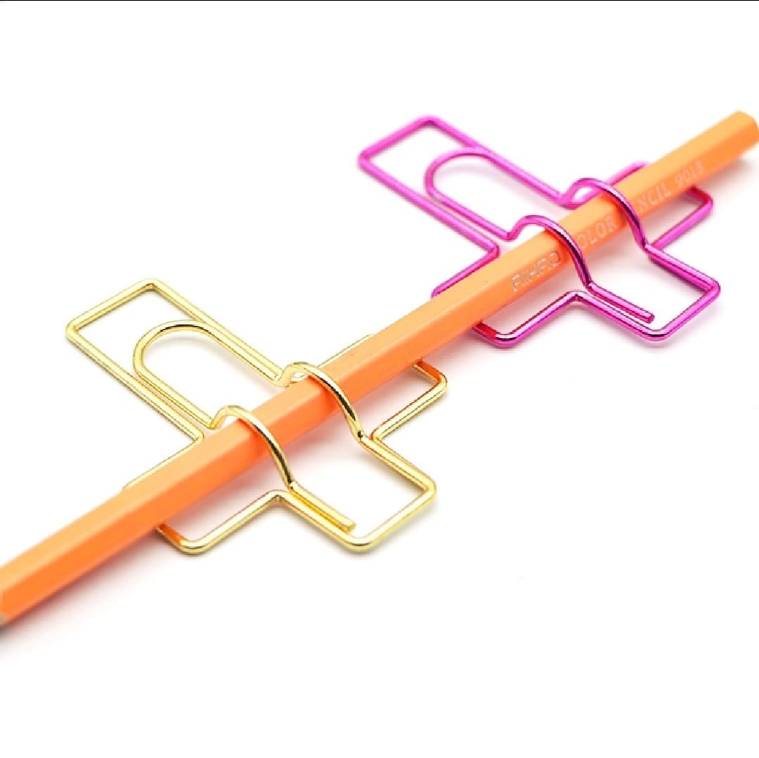 LARGE CROSS PAPER CLIP - 2