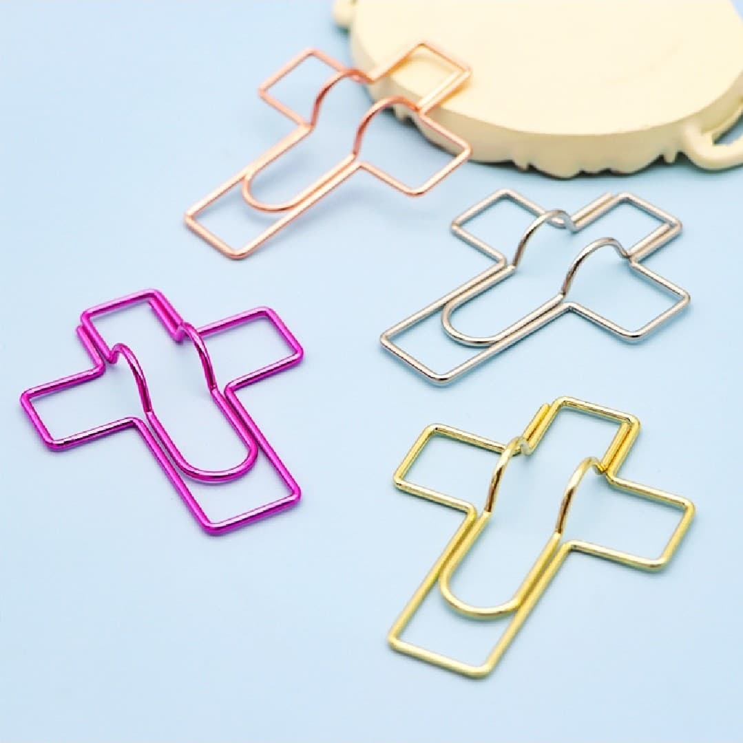 LARGE CROSS PAPER CLIP - 3