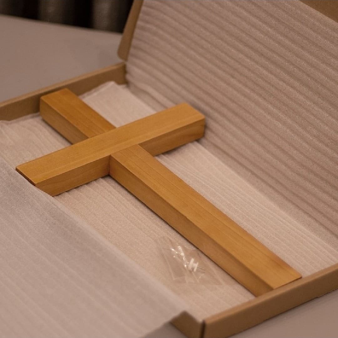 GOLDEN CHERRY WOOD CROSS - 5