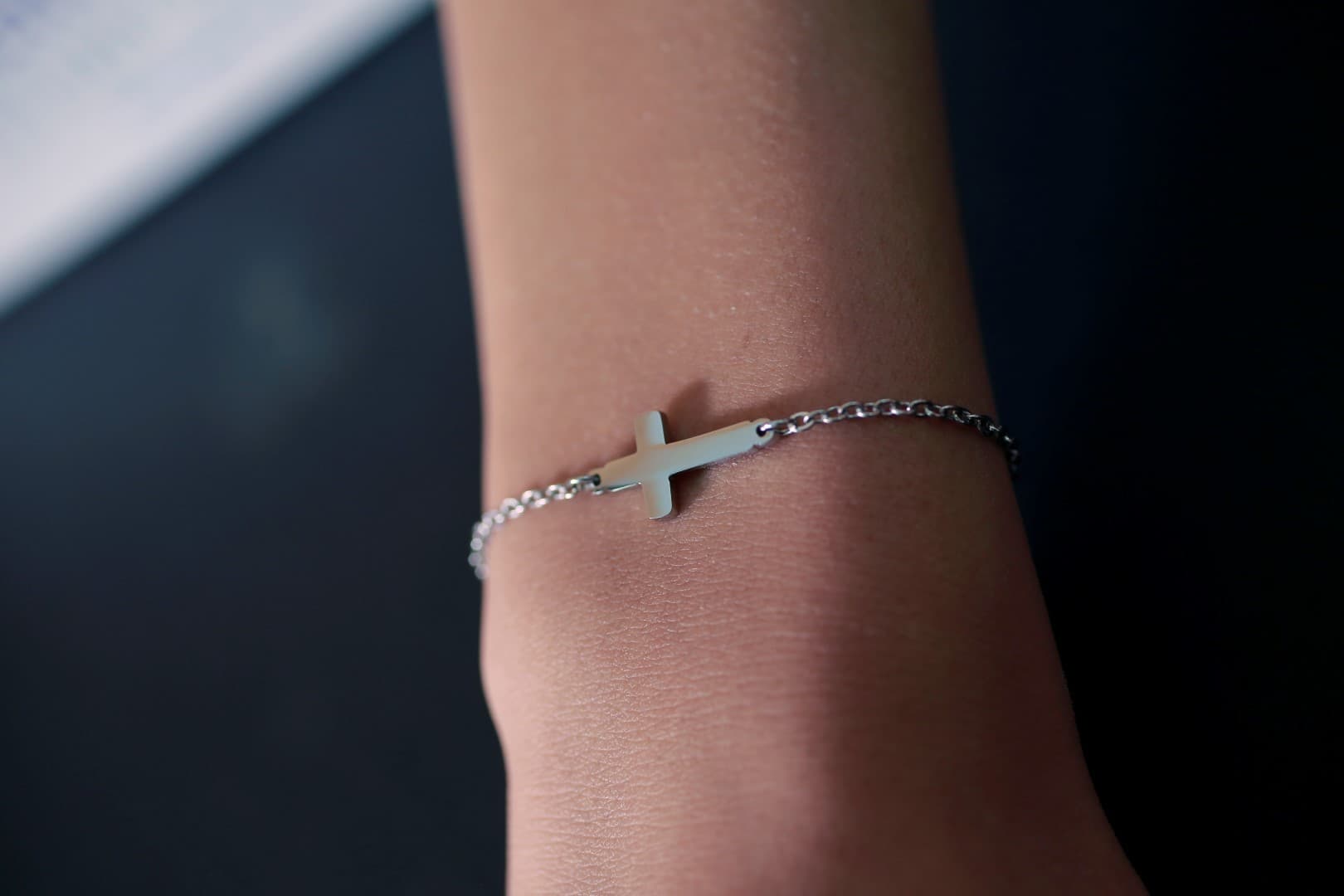SMALL CROSS BRACELET - 4