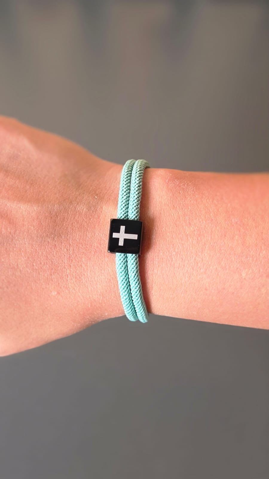 MINT GREEN CROSS BRAIDED ROPE BRACELET - 2